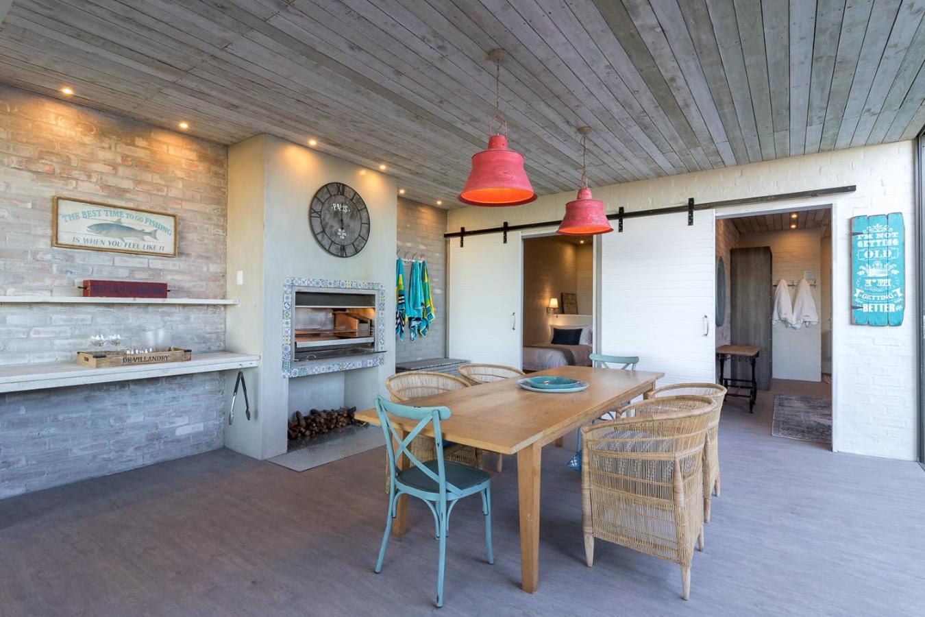 Hotel The Quarter Deck Kenton-on-Sea Esterno foto